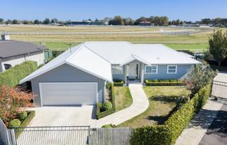 42 Totara Road, Awapuni