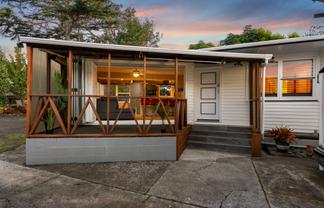 55 Captain Scott Road, Glen Eden