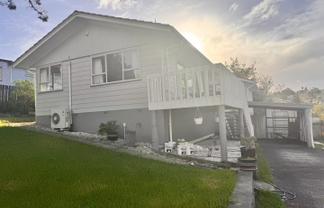 5 Tesla Place , Totara Vale