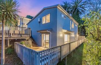 34a Caulton Street, Saint Johns