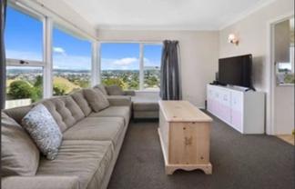 5/174 East Coast Road, Forrest Hill