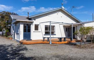 27 Burns Street, Dannevirke