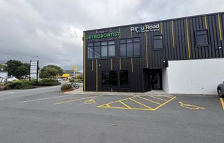 Ideal Medical Facility opposite Coastlands