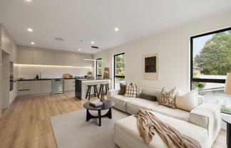 2/1082 River Road, Queenwood