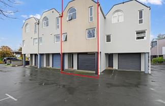 3/102 Wainui Street, Riccarton
