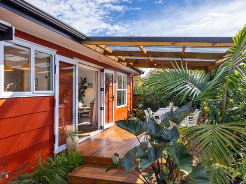 20 James Street, Raglan