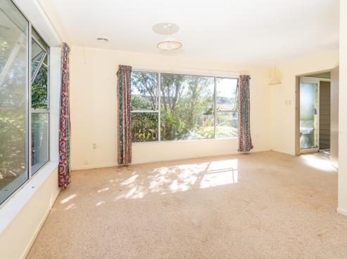 21B Colchester Crescent, Newlands