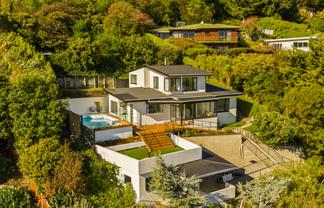 35 Rapaki Road, Hillsborough