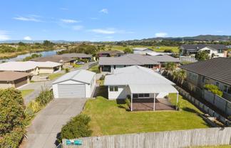 12 Dune Lake Place, Ruakaka