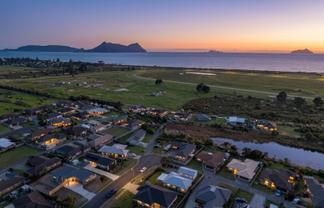 12 Dune Lake Place, Ruakaka