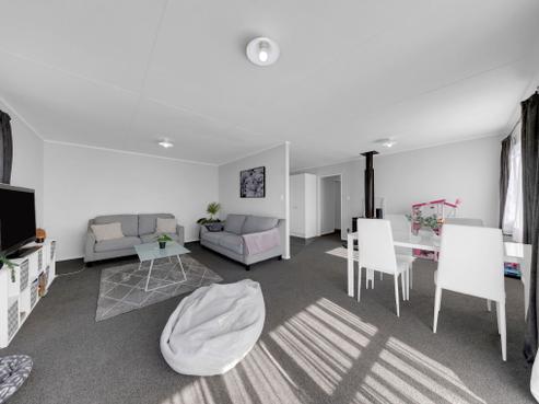 83 Thompson Street, Leamington