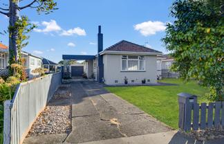 32 Botanical Road, Takaro