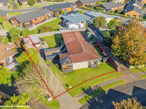 1/17 Hedge Row, Sunnyhills