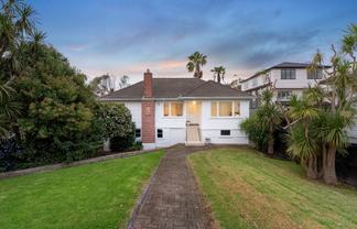 47 Kiwi Road, Point Chevalier