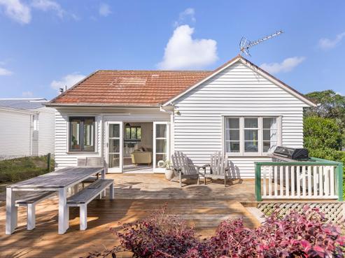 66 Kipling Street, Johnsonville