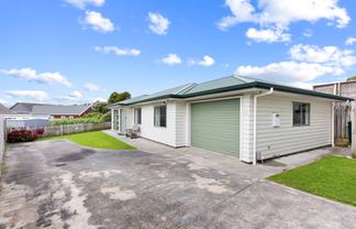 5A Rudyard Crescent, Johnsonville