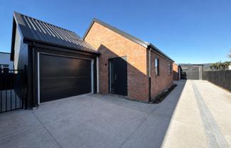 1/300 Westminster Street, Saint Albans