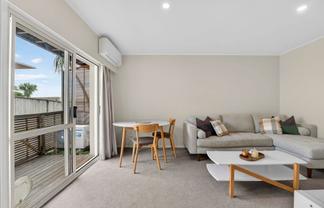 1/28 Hawkins Street, Meadowbank