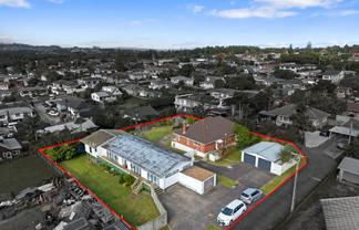 27 and 29 Orams Road, Hillpark