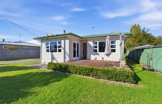 17 McGlashen Street, Motueka