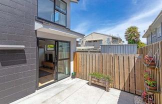 8-9 Sherborne Street, Saint Albans