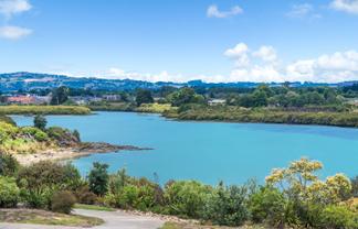 44 Taipahitini Road , Karaka