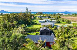 334 Cove Road, Waipu