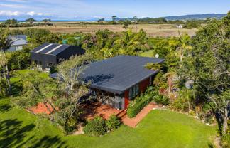 334 Cove Road, Waipu