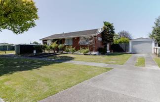 11 Otaki Place, Westbrook
