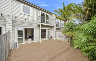 4/78 Fernhill Way, Oteha