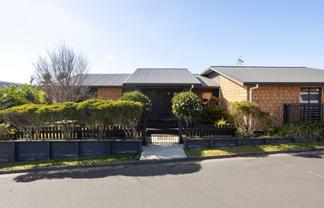 5 Ruske Place, Grandview Heights