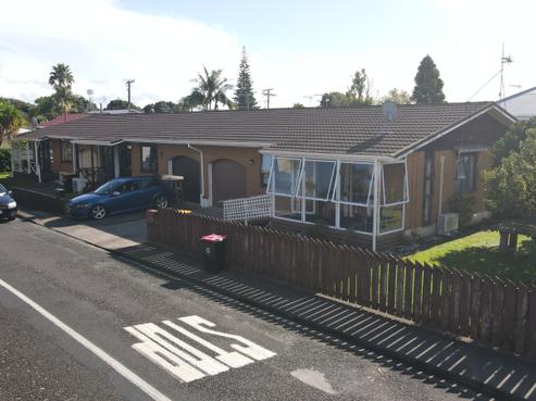 203 Amy Street, Thames
