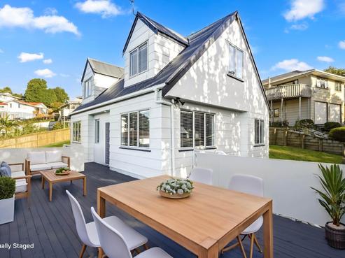 18 Tesla Place, Totara Vale
