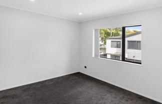 10b Kent Road, Manurewa