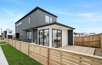24 Clayden Shuttleworth Street, Papakura