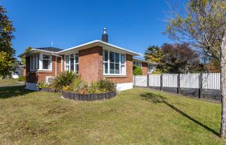 1 Parekarangi Grove, TURANGI