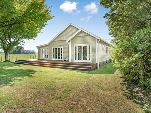 139 South Soldiers Settlement Road, Featherston