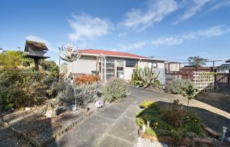 6 Milne Street, Sanson