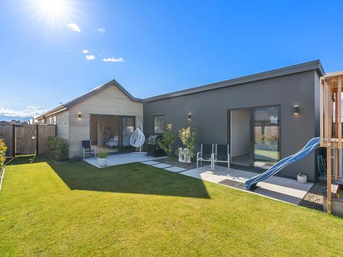 97 Burdon Loop, Lake Hawea