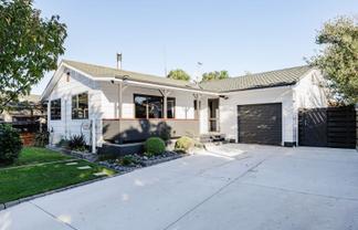 3 Ryan Crescent, Greenmeadows