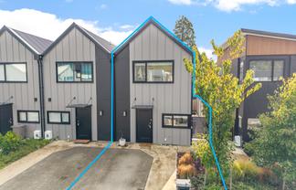15 Raeble Walkington Lane, Wallaceville