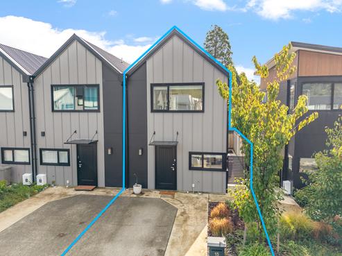 15 Raeble Walkington Lane, Trentham