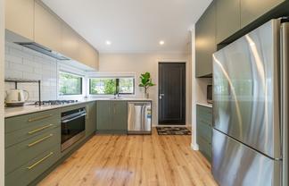 15 Raeble Walkington Lane, Wallaceville