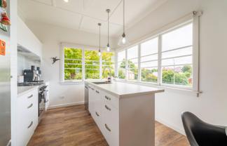 8 Kiwi Drive, Highfield