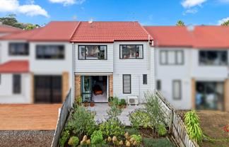 21/22 Northcross drive, Oteha