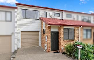21/22 Northcross drive, Oteha