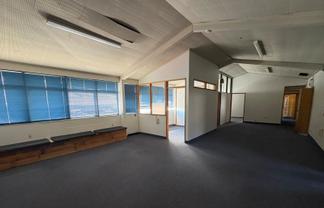 Functional Office Space with 10 Carparks - Penrose