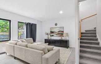 10/11 The Avenue, Albany