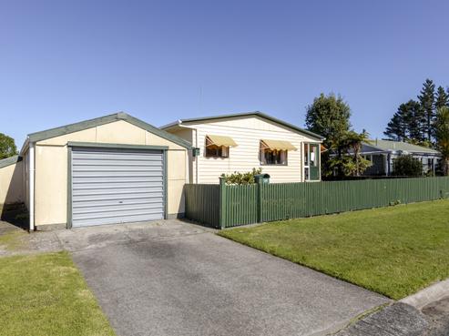 25 Humphries Street, Inglewood