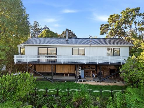 248 Glenvar Road, Torbay